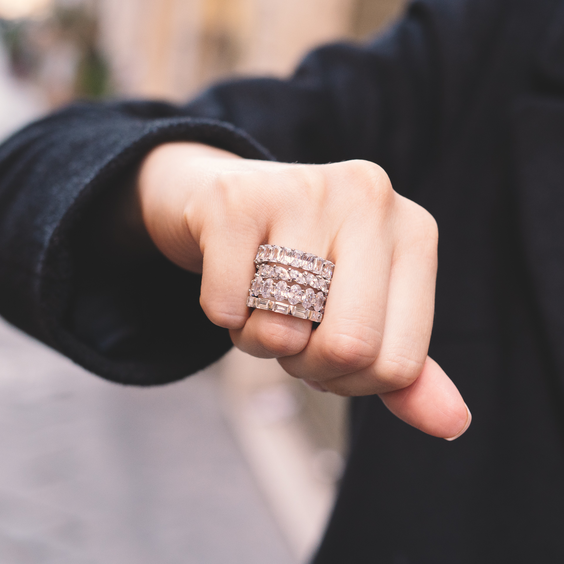 Anello Eternity Diamante Ovale D