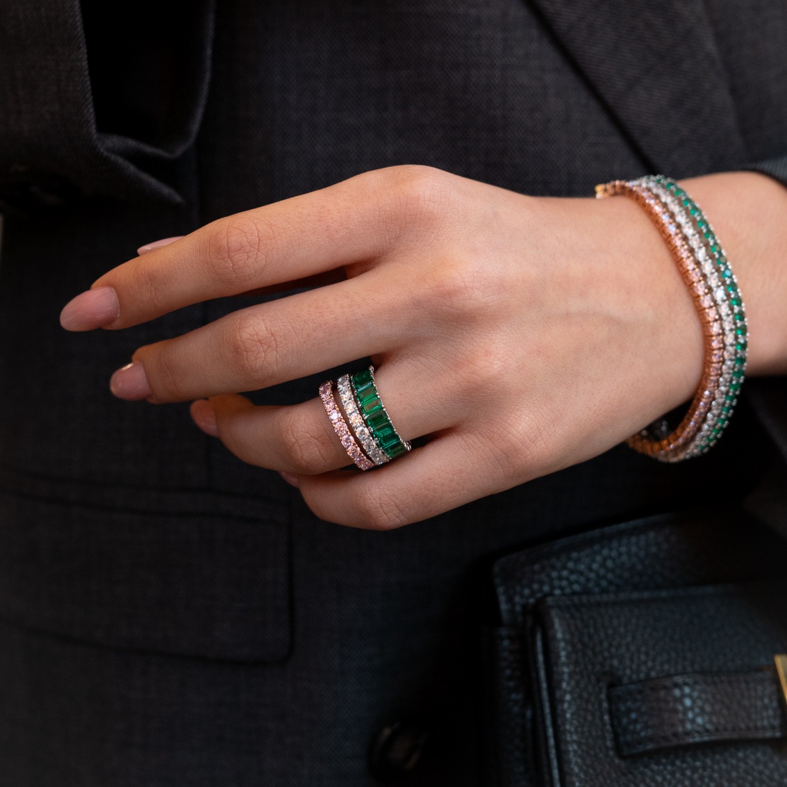 Anello Eternity Diamante Fancy Rosa 3mm A