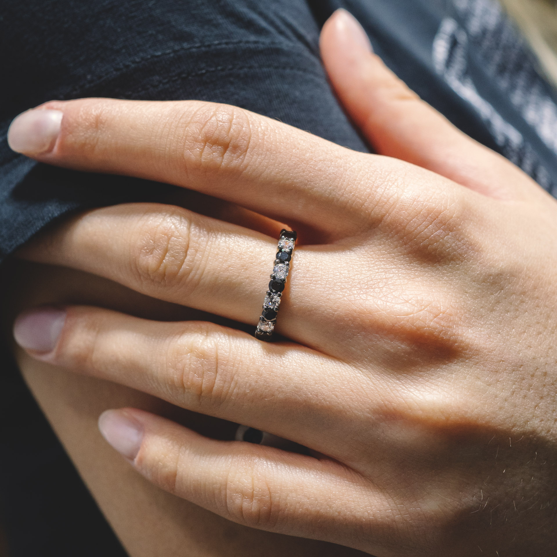 Anello Eternity Alternato Diamante Nero 3mm A