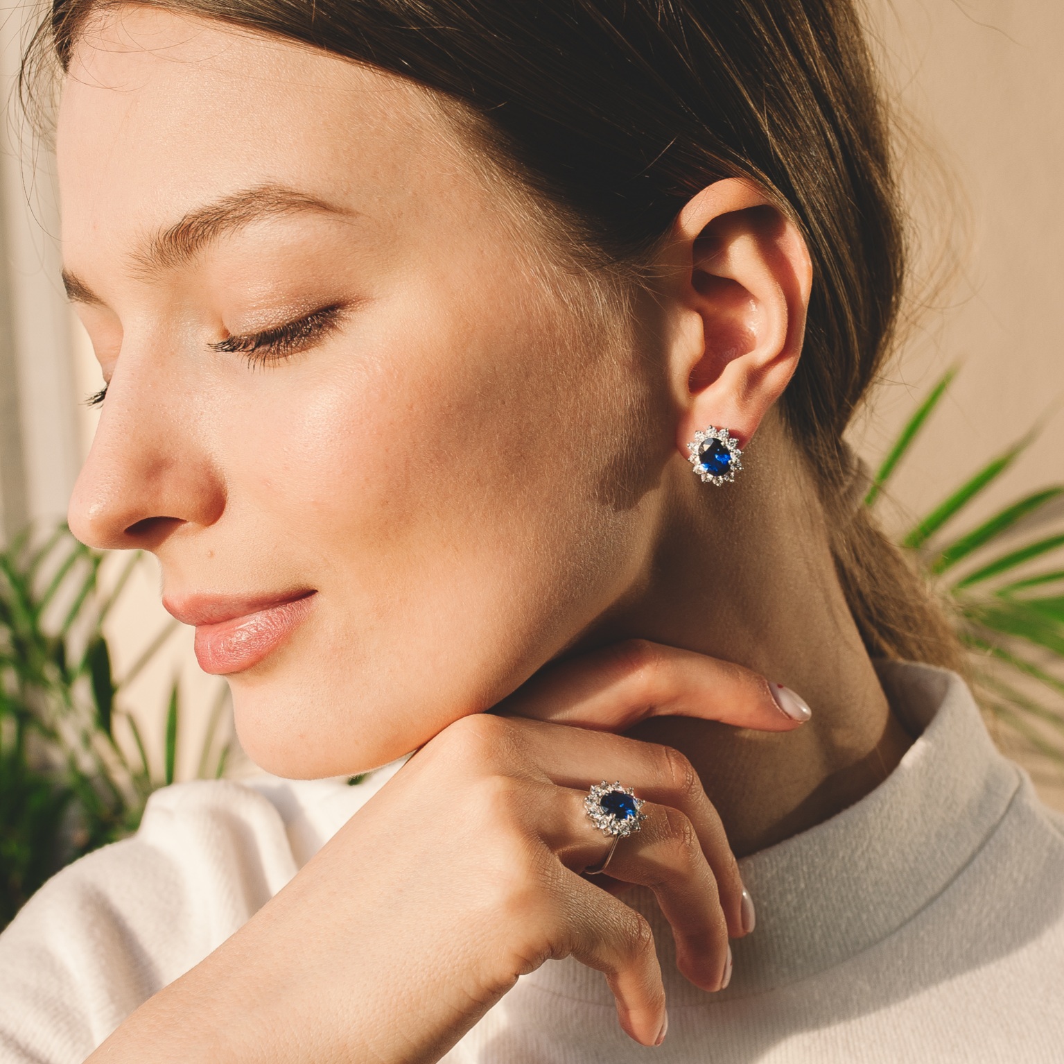 Orecchino Kate Zaffiro A